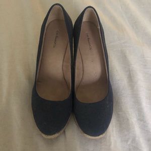 GH Bass & Co wedges, size 8.5